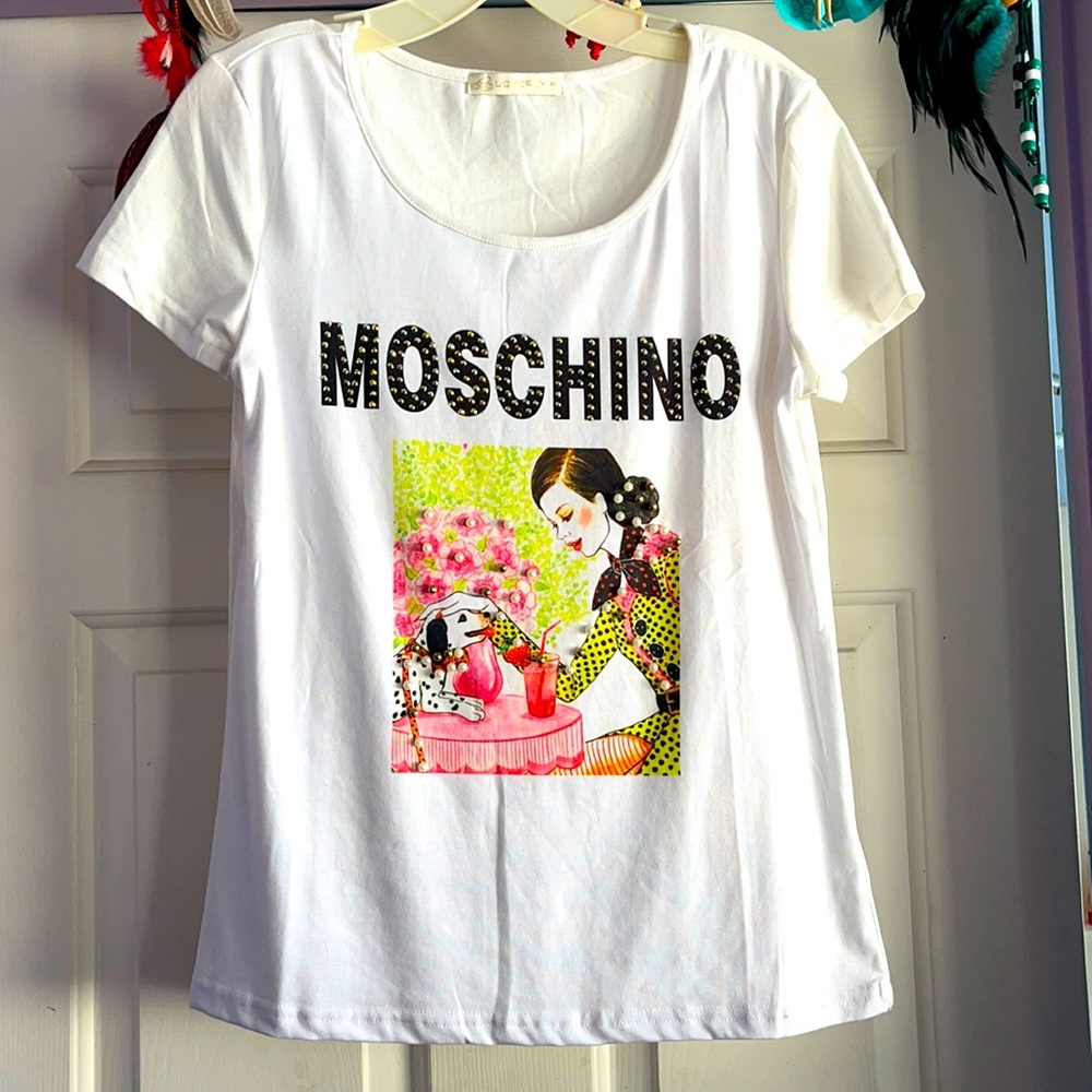 Moschino T-shirt